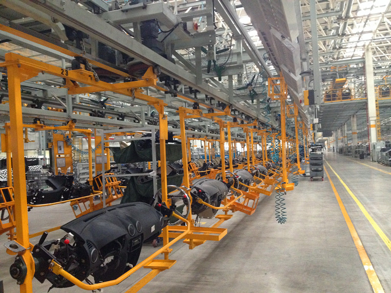 Instrument packaging conveyor line